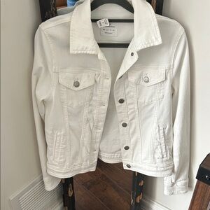 Vineyard Vines Off-White Jean Jacket
